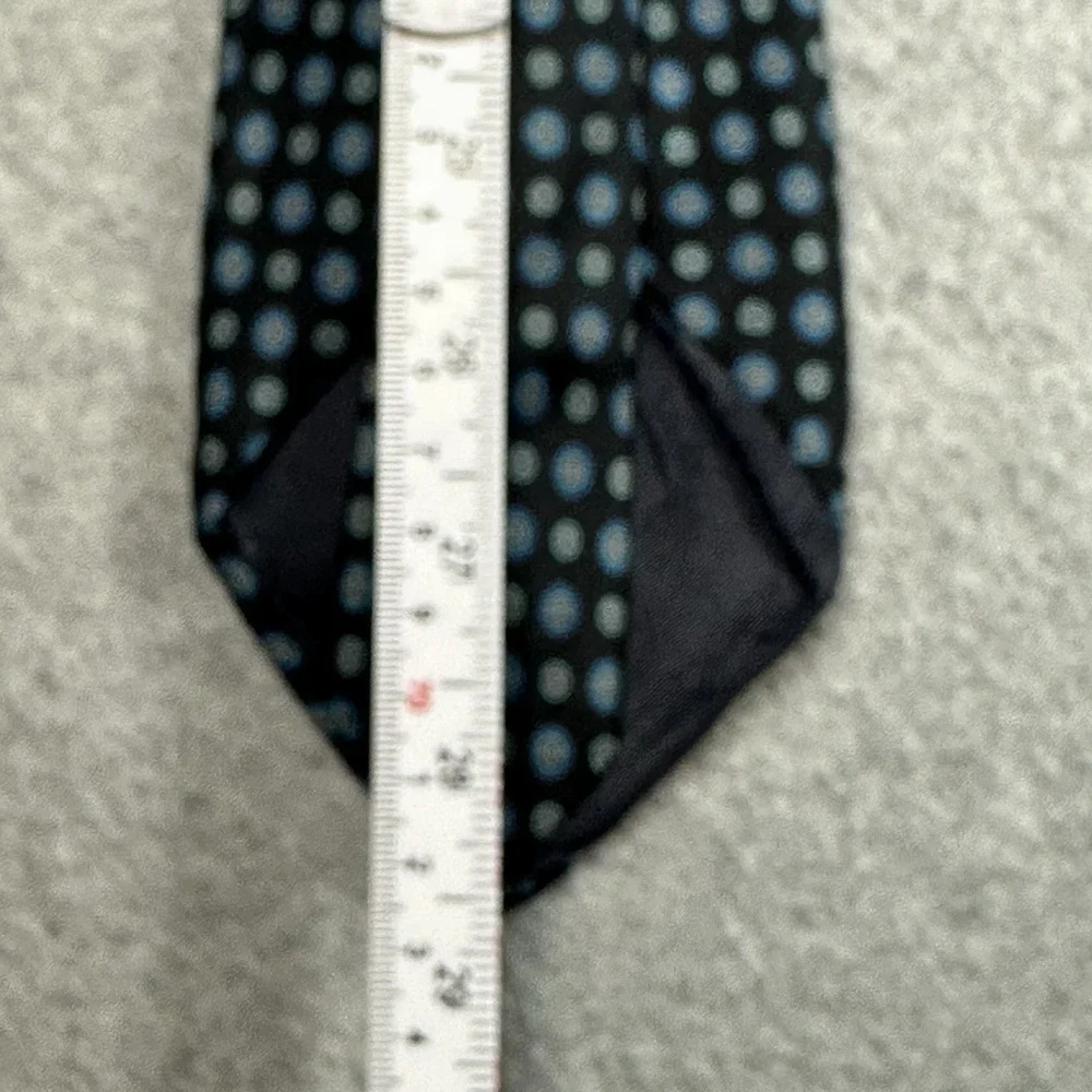 Vintage Egon von Furstenberg Silk Tie Black Blue Medallion 57x3.5